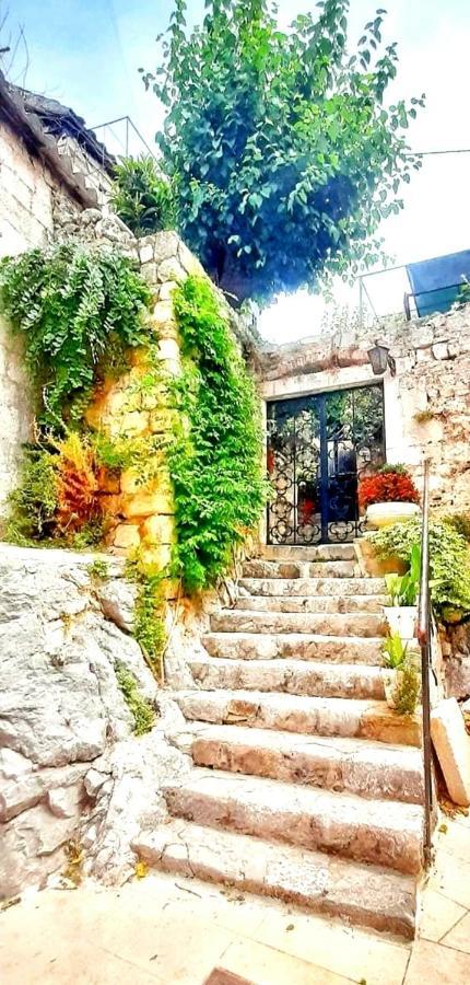 Luxury Apartment M&N In Split - Free Parking Buitenkant foto