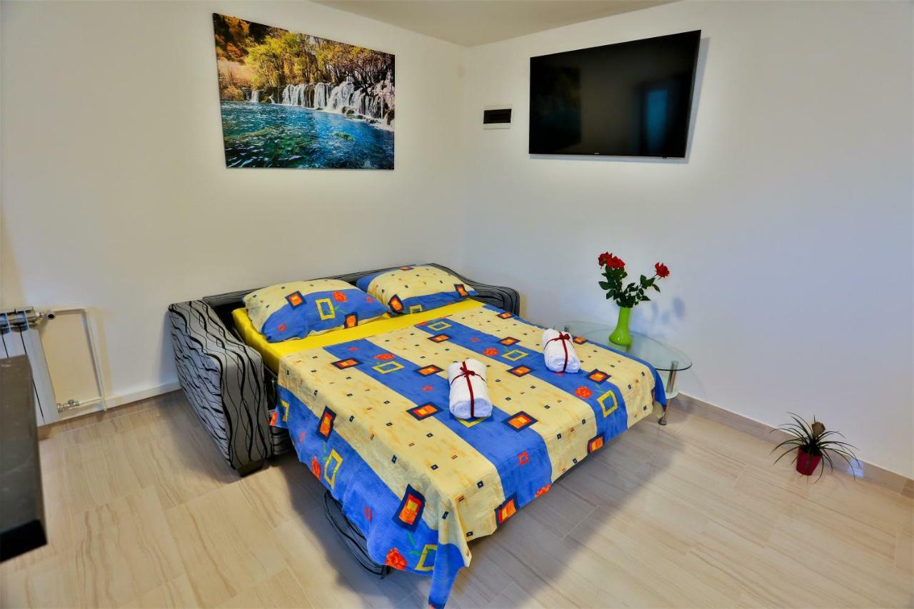 Luxury Apartment M&N In Split - Free Parking Buitenkant foto